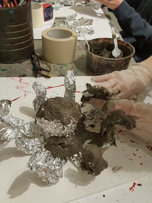5 Amazing Tin Foil Art Projects You'll Fall In Love With - Pal Tiya